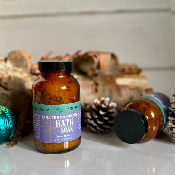 Lavender &  Frankincense Bath Soak - Limited Holiday Edition